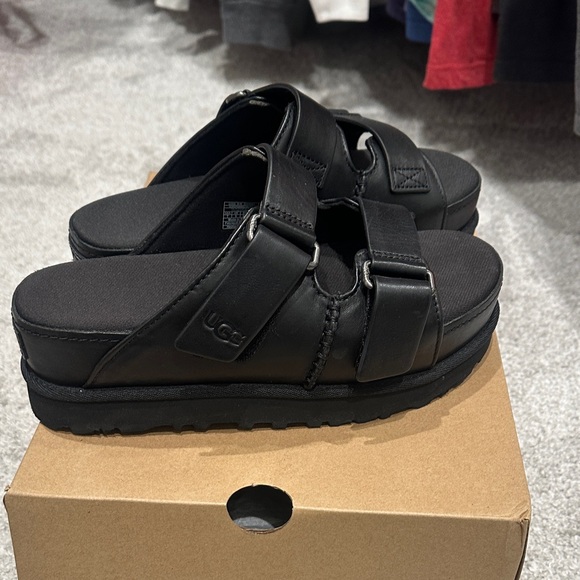UGG Shoes - UGG Goldenstar Hi Slide size 7 brand new. Never worn